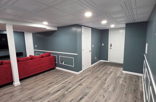 Westminster Apartment | Modern Private Apartment 5 Min to Wachusett & Other Attractions Kitchenette