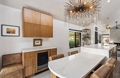 Tempe Condo | Modern Retreat w/Community Pool-5 mins to ASU