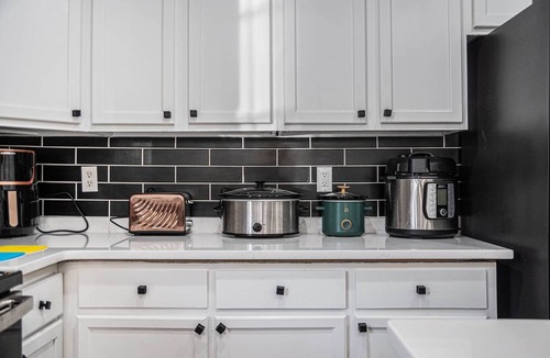 West Omaha House | Modern Rustic Retreat | Game Room, Gym, Wet Bar, 4 TVs, Coff