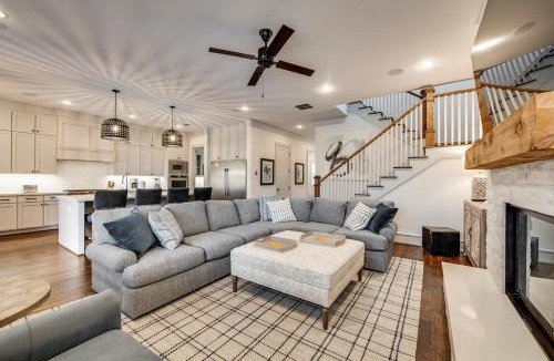Lower Greenville House | Modern Serenity