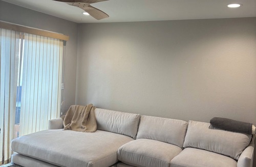 Summit Cove Condo | Modern Top-Floor Light Filled Condo- Renovated, Fireplace, Views, Near Keystone