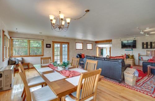 Vernal House | Montrose Family Home w/Yard & Fruit Trees!