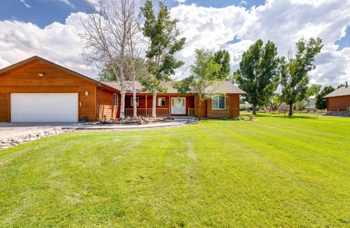 Vernal House | Montrose Retreat w/Stunning Mountain Views!