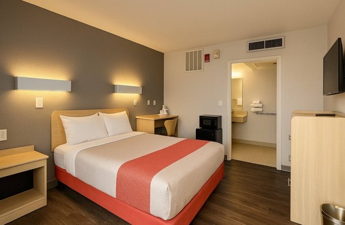 Casper Hotel | Motel 6 Casper