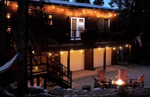 Twin Lakes Cabin | Mountain Cabin - Fire Pit - 2 miles to Lake