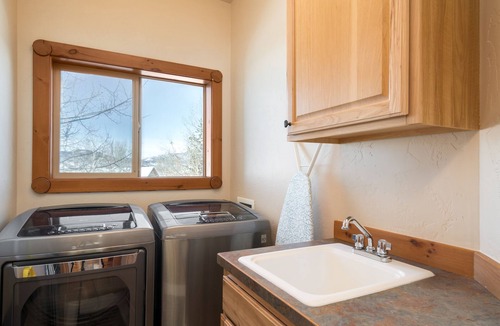 Steamboat Springs House | Mountain Lily | 3BR + Loft | Valley Views | Family Game Room | Near Downtown and