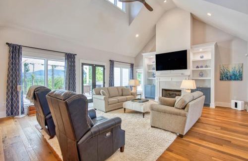 Mill Spring House | Mountain Majesty
