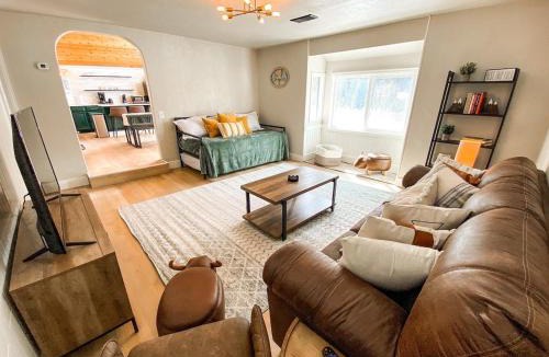 Breckenridge House | Mountain View Cabin Near Trails & Slopes