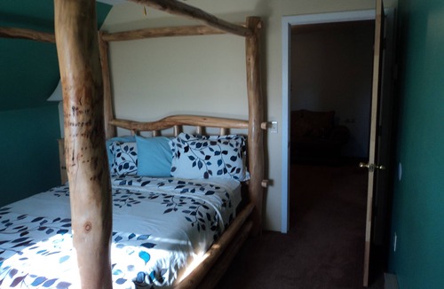Cortez Cabin | Mountain View Lodge near Mesa Verde National Park