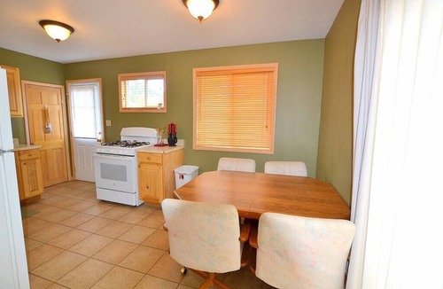 Estes Park Cabin | Mt. Meeker - 2 bedroom cabin with summer pool
