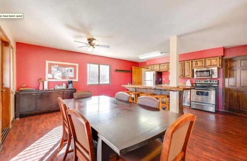 Estes Park Cabin | Multi-Story 7-bedroom lodge! Perfect for a Group Getaway close to RMNP