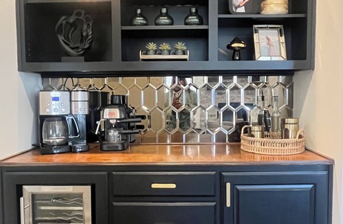 Olathe House | New Listing~WORLD CUP Ready! Sleeps 16. Close to pickup stops for MAJOR INTERNATIONAL SPORTING EVENT 26’ games
