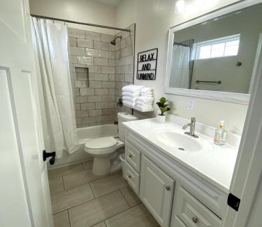 Evanston Apartment | Newly Built 3 Bed 2 Bath House