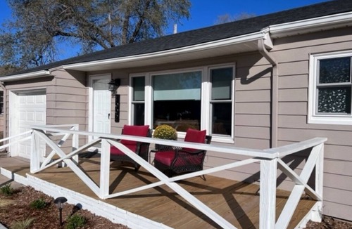 Hutchinson House | Newly remodeled home in a safe/quiet neighborhood located near fairgrounds.n