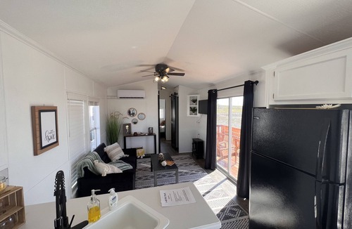 Archie Cabin | NEWLY renovated cottage located right off I-49 in Archie, MO.