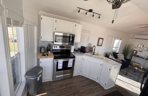 Archie Cabin | NEWLY renovated cottage located right off I-49 in Archie, MO.