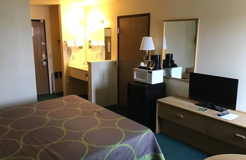 Vernal Hotel | Non-Smoking 2 Queen Beds