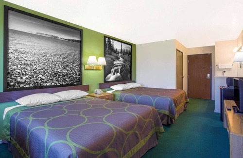 Vernal Hotel | Non-Smoking 2 Queen Beds