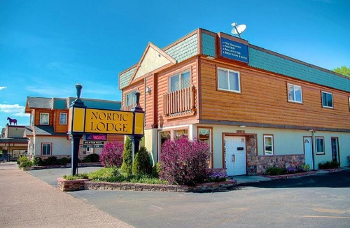 Downtown Steamboat Springs Hotel | Nordic Lodge