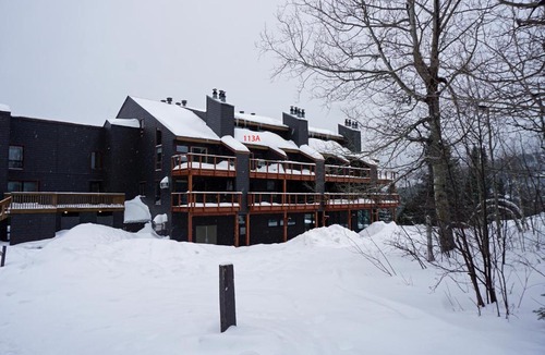 Lutsen Apartment | Northern Adventures Hideaway at Lutsen Mountain