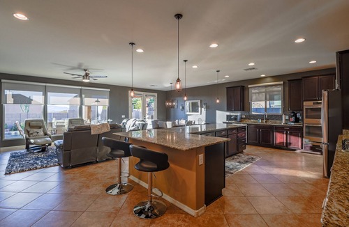 Oracle House | NorthWest Gem Summer Getaway