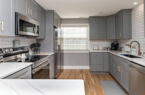 Roselawn Finance House | Oakley Oasis