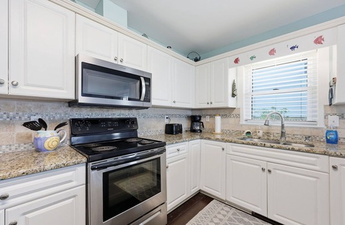Emerald Isle House | Ocean View Second-Row Duplex | Spacious 5BR | Beach Access Across Street