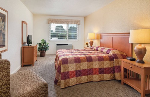 Afton Resort | OFFICIAL LISTING | WorldMark Grand Lake 2BR Condo w/Fireplace, Pool, & More!