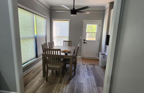Olathe House | OLathe Lux Retreat 4 Bedroom Olathe Home 4 Bath 2K 3Q sleeps10