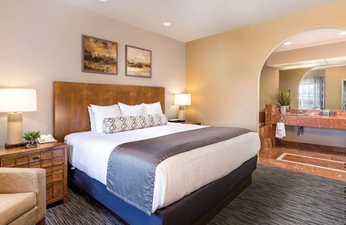 South Mountain Resort | One Bedroom Suite *Perfect for 1-4 People*