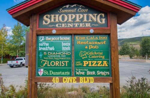 Summit Cove House | Only Minutes from Skiing shopping &Fun-Come Relax