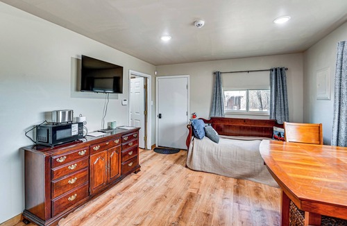 Cody Cabin | Outdoor Rec Hub! 8 Mi to Buffalo Bill Reservoir