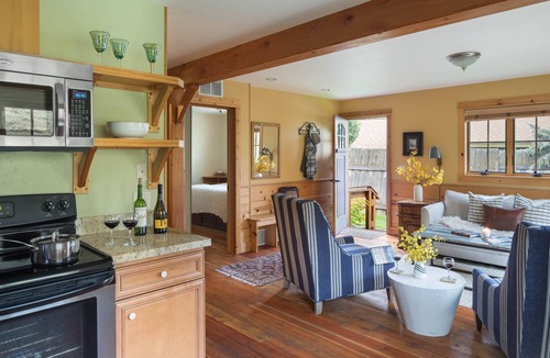 Jackson House | Outpost: Creekside Alpine Cottage Five