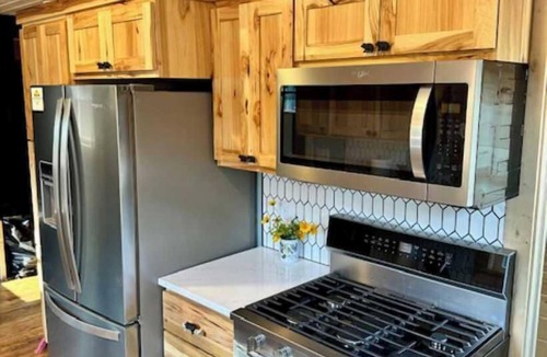 Au Train House | Outpost Lodge | Remodeled 4BR Near AuTrain Beach