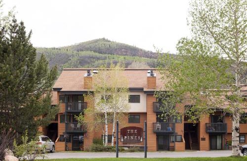 Steamboat Springs Apartment | P103C - The Pines Condominiums