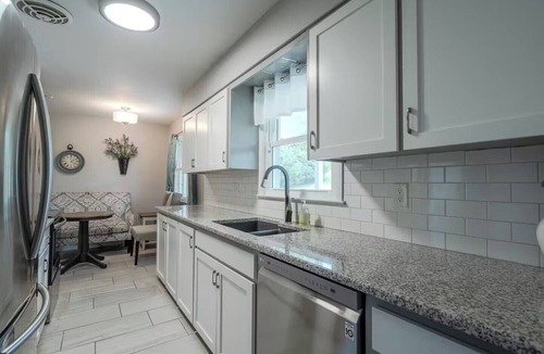 South Central Omaha House | Pacific Place | Comfort and Convenience in Central Omaha