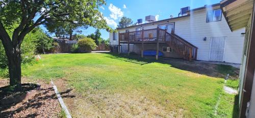 Page House | Paddleboards, Grill, Fire Pit, Air Hockey, WD, Brkfst, Sleeps 14