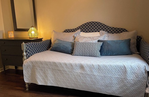 Kaler Apartment | Paducah Paddock and Pads