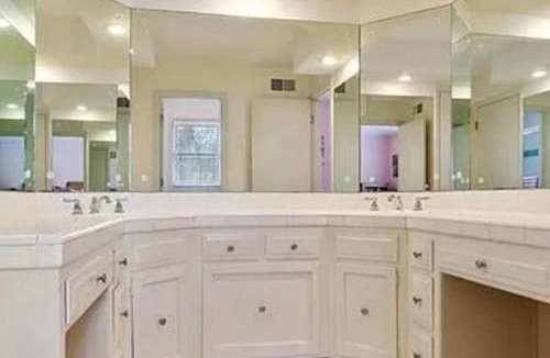 Prairie Village House | Perfect World Cup Home for Large Group or Family!