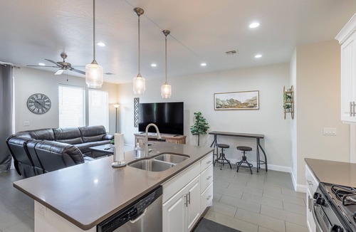 St. George Villa | Pet-Friendly 3BR w/Fire Pit Near the 18th Hole