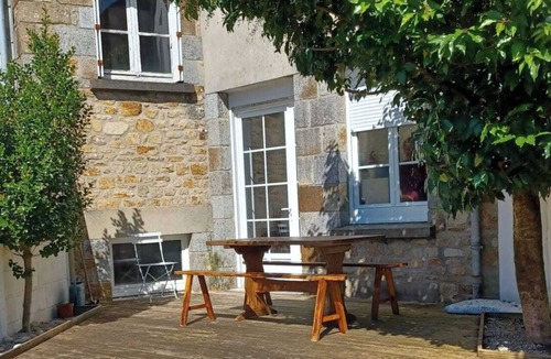 Sourdeval House | Pet Friendly & Accessible 3-Bed Gite, Sleeps 6