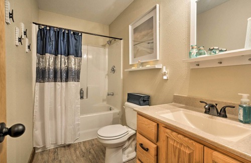 Stockton House | Pet-Friendly Stockton Retreat w/ Fire Pit!