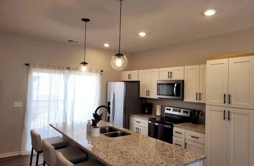 Elkhorn House | Pet-Friendly Townhome w/Private Patio & Trails Access