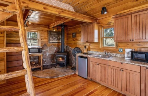 Victor House | Phantom Canyon Resort