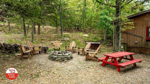 Miami House | Picturesque Cabin with Fire Pit in Miami, Oklahoma