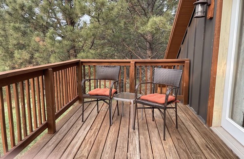 Hermosa House | Pine and Star Retreat! CSP- 9 miles Mt. Rushmore- 15 miles