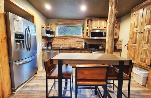Estes Park Hotel | Pine Haven Resort