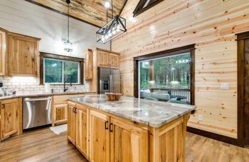 Broken Bow Villa | Piney Acres