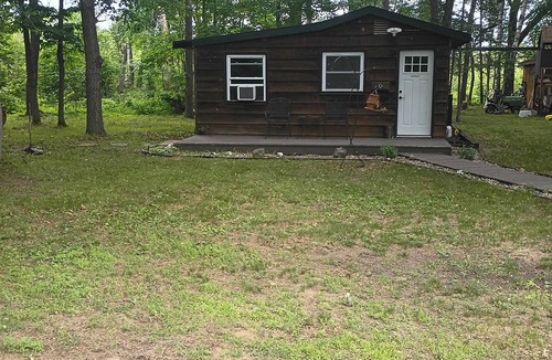 Brainerd Cabin | Pleasant cabin with AC in Brainerd - 2 bed. shower ,fridge, fire pit,