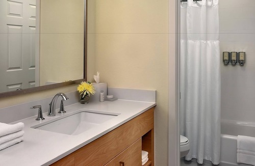 Omaha Hotel | Pleasant Stay, Convenient Location! Onsite Pool, Free Breakfast, Free Parking